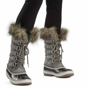 Joan of Artic Sorel Snow Boots
